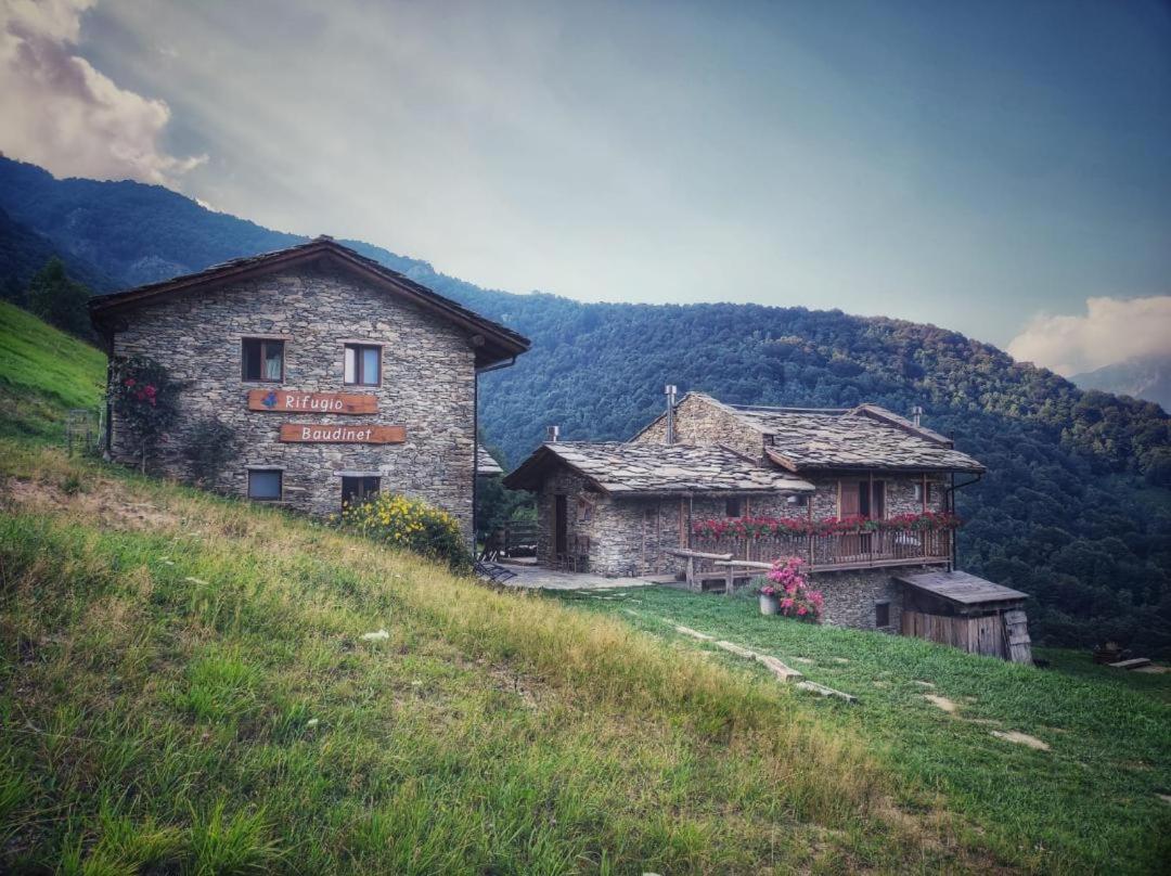 Rifugio Alpino Baudinet - Trek&Relax Bed & Breakfast Chiusa di Pesio Exterior photo
